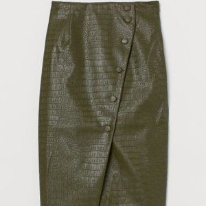 H&M Crocodile Print Olive faux Leather Pencil Skirt